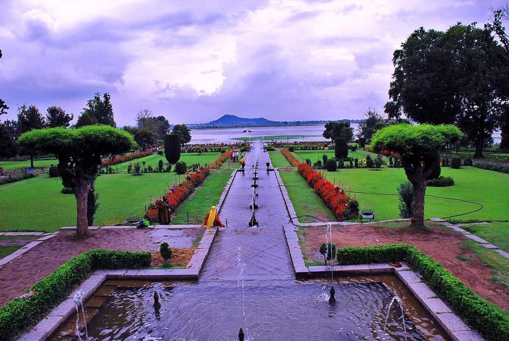 Exploring the Green: The Best Parks Near North Campus, Delhi University